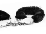 lovetoy-furry-handcuffs-black.jpg